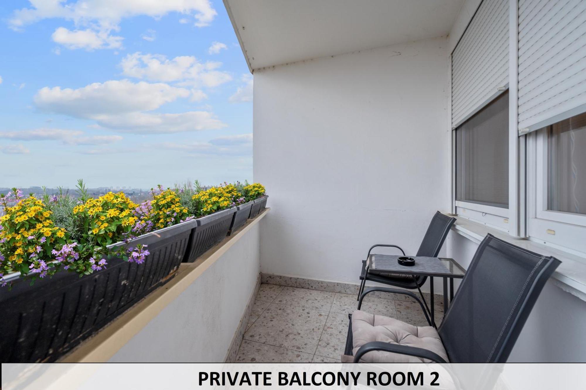 Apartman I Sobe Sofi With Common Kitchen Bathroom And Toilet Загреб Екстериор снимка
